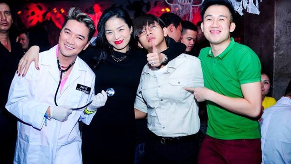 Đàm Vĩnh Hưng bị xử lý vì giả làm “bác sĩ Cát Tường” ảnh 1