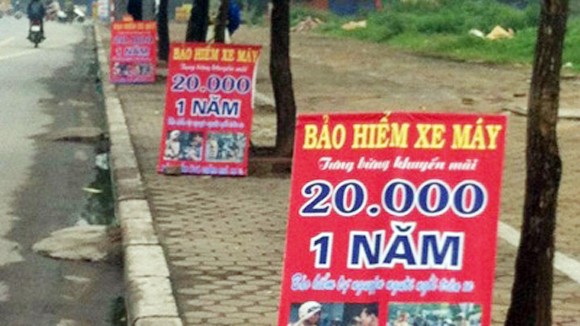 Rao bán khuyến mãi bảo hiểm xe máy - đúng hay sai? ảnh 1
