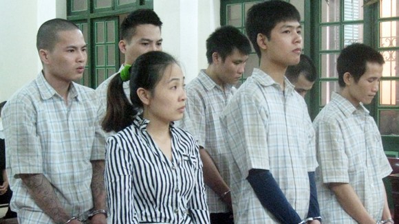 Lật mặt đám “bảo kê” ở chợ Long Biên ảnh 1