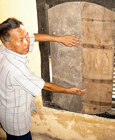 Bi - hài trộm cổ vật đình chùa ảnh 2