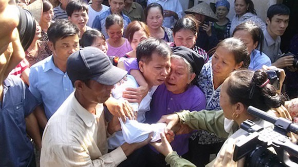 Chân dung hung thủ giết người, 10 năm "lột xác" giấu mặt khiến người vô tội phải chịu án chung thân ảnh 3