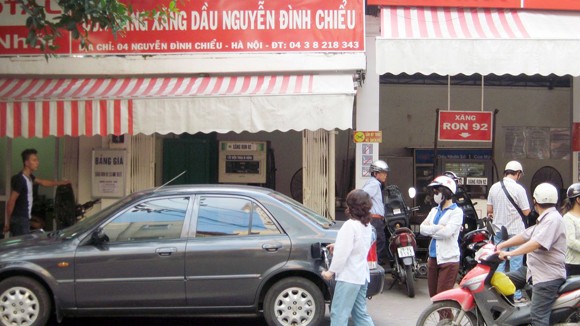 Cửa hàng xăng dầu nội thành Hà Nội: Nếu áp chuẩn, sẽ đóng cửa hàng loạt ảnh 1