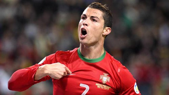 Danh hiệu quả bóng vàng: Ai xứng đáng hơn Ronaldo? ảnh 1