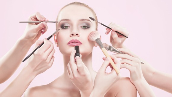 Kẻ thù giấu mặt trong mỹ phẩm ảnh 1
