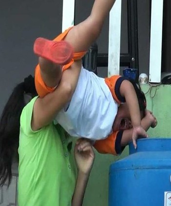 Hành hạ trẻ em: Tàn ác hơn thú dữ ảnh 2