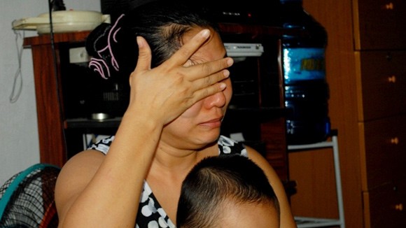 Thư gửi ông Bộ trưởng Bộ Giáo dục - Đào tạo và nước mắt người mẹ ảnh 2