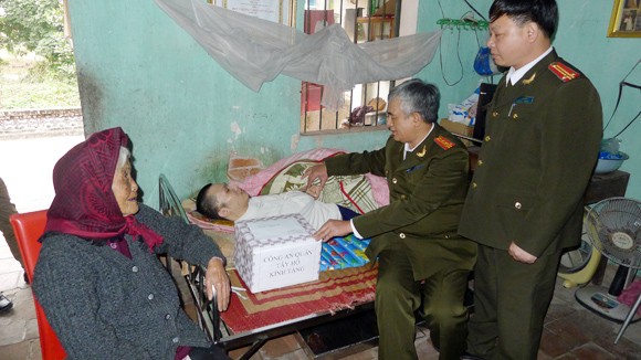 CAQ Tây Hồ: Chia sẻ khó khăn với đồng đội ảnh 1