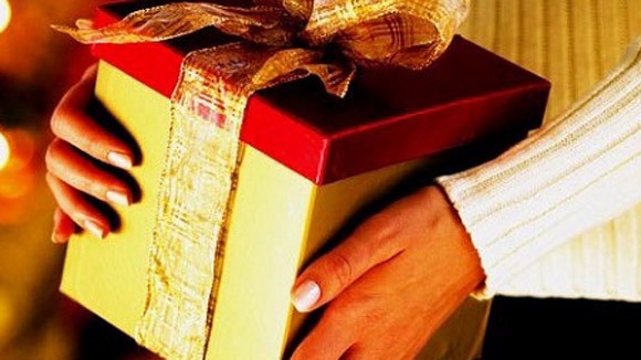 Tai họa quà Tết ảnh 1