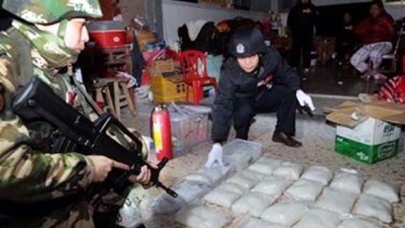 Làng sản xuất và buôn ma túy ảnh 2