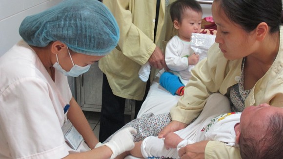 Nguyên nhân dịch sởi bùng phát bất thường ảnh 1