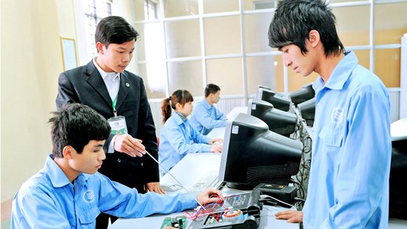 10% học sinh tốt nghiệp THPT học nghề ảnh 1