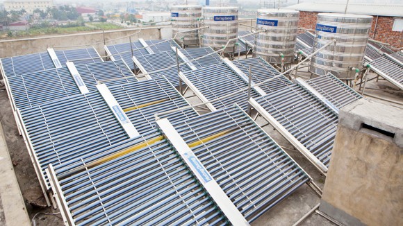 Tiếp tục hỗ trợ 1 triệu đồng/máy nước nóng năng lượng mặt trời ảnh 1