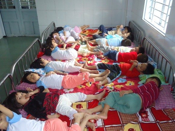 Ngôi chùa có 20 sư cô làm mẹ của 200 đứa con ảnh 2