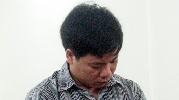 Chủ hiệu cầm đồ thuê ô tô đem bán ảnh 1
