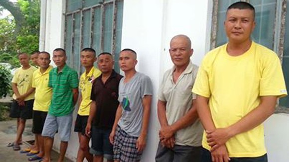 Philippines bắt giữ 8 người Trung Quốc khai thác vàng trái phép ảnh 1