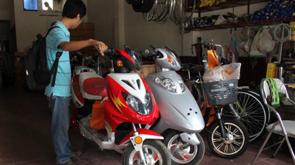 Im ắng thị trường xe máy điện ảnh 1