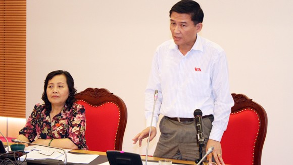 Nhà xã hội vẫn bị “làm giá” ảnh 1