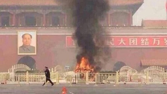 Tân Cương “săn lùng” khủng bố ảnh 1