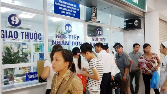 Dùng kháng sinh tùy tiện, nhiều bệnh hết thuốc trị ảnh 1