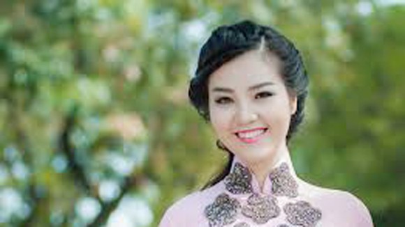 “Vầng trăng cổ tích” ảnh 1