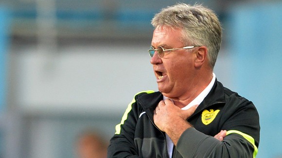 Hiddink giận dữ vì thất bại tại CH Séc ảnh 1