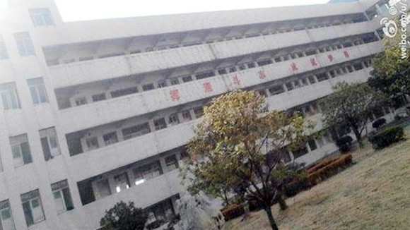 Trung Quốc: Áp lực thi cử, 2 học sinh tự tử ảnh 1
