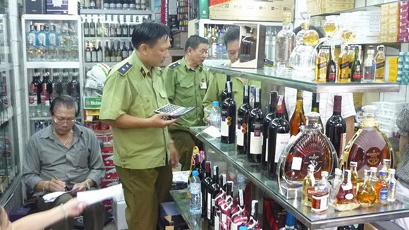 Tăng thuế tiêu thụ đặc biệt với thuốc lá, bia, rượu ảnh 1