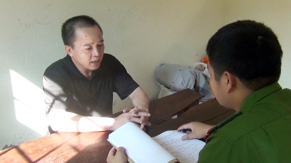 Hành tung khó hiểu của kẻ thủ ác ảnh 1