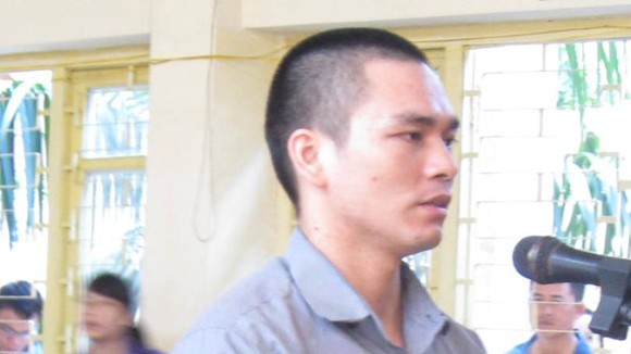 Phiên tòa vừa mở đã phải dừng ảnh 1
