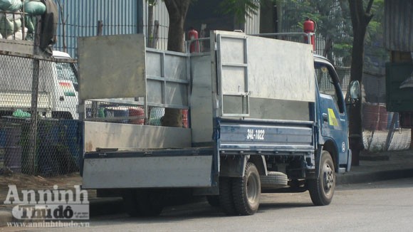 Cháy xe chở gas..., bình đâu ra mà chữa (?!) ảnh 8