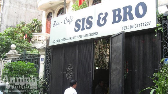 Toản cảnh vụ "đột kích" bar SIS & BRO ảnh 1