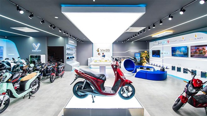 VinFast đồng loạt khai trương 35 showroom xe máy điện kết hợp trung tâm trải nghiệm Vin3S ảnh 1