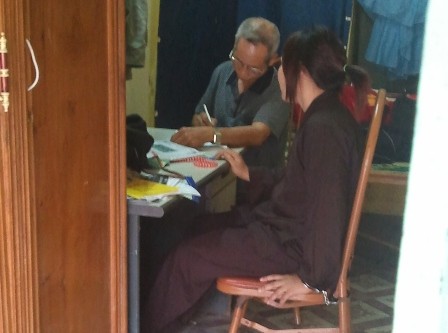 Giả sư lừa xin tiền công đức ảnh 2