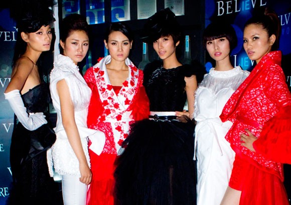"Chân dài" Next top Model đua nhau khoe sắc ảnh 1