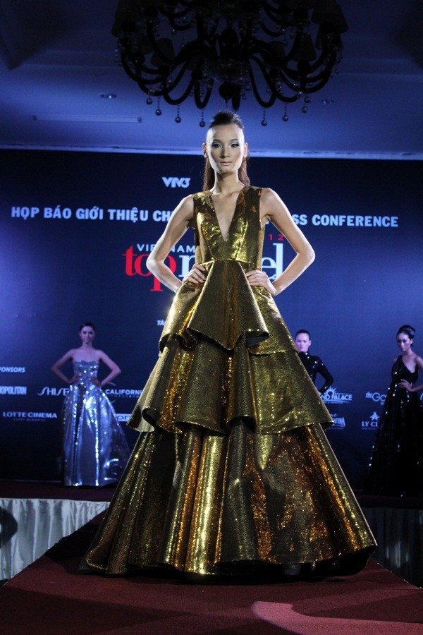 Chân dài Next top hội ngộ trên sàn diễn ảnh 2