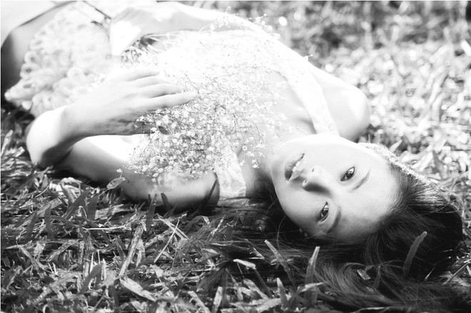 Chân dài Top model lả lơi trong bồn tắm ảnh 13