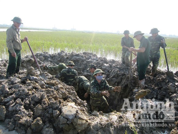 Phát hiện đầu tên lửa nằm sâu dưới lòng đất ảnh 2