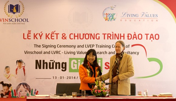 Vinschool ký hợp tác với TT nghiên cứu và Tư vấn về Giá trị sống ảnh 1