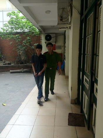 Cướp tài sản vì nghiện game lại túng tiền ảnh 1