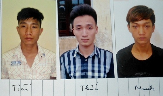 Đồng bọn ổ nhóm đòi nợ thuê ra đầu thú ảnh 1