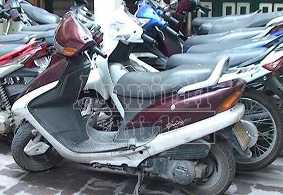 Chỉ nhằm xe “xịn” mà trộm cắp ảnh 2