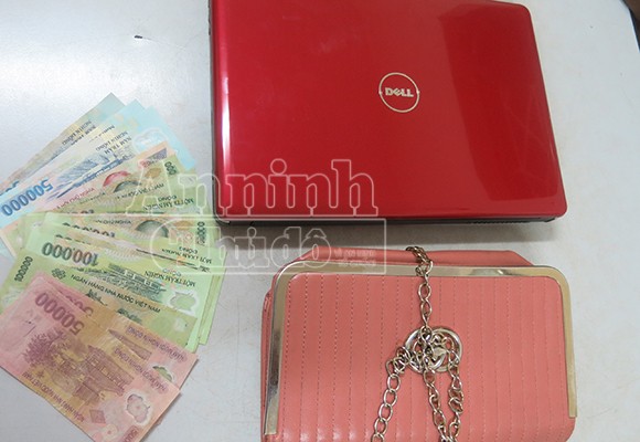 Chiêu cũ: Húc “đít” xe để đồng bọn trộm cắp ảnh 3