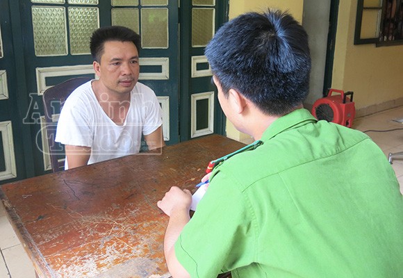 “Phi thân” từ tầng 2 như phim hành động, 6 con bạc gãy chân ảnh 2
