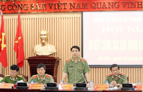 Thiếu tướng Nguyễn Đức Chung, Bí thư Đảng ủy - Giám đốc CATP Hà Nội chủ trì hội nghị