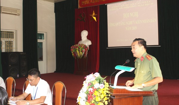 Đại tá Nguyễn Việt Tiến, Phó trưởng CAQ Cầu Giấy trân trọng cảm ơn những ý kiến góp ý của nhân dân với lực lượng Công an trên địa bàn