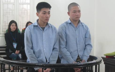 Nguyễn Văn Chiến cùng đồng bọn tại phiên tòa