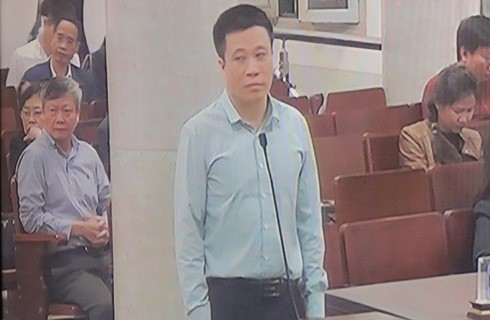 Vụ án Đinh La Thăng và đồng phạm: Ninh Văn Quỳnh phủ nhận việc được biếu căn hộ cao cấp ảnh 3