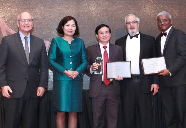 Asian Banker đánh giá cao vai trò quản trị điều hành của Tổng Giám đốc, Tiến sỹ Lê Công