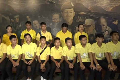 Thái Lan kỷ niệm 1 năm giải cứu đội bóng thiếu niên ảnh 1