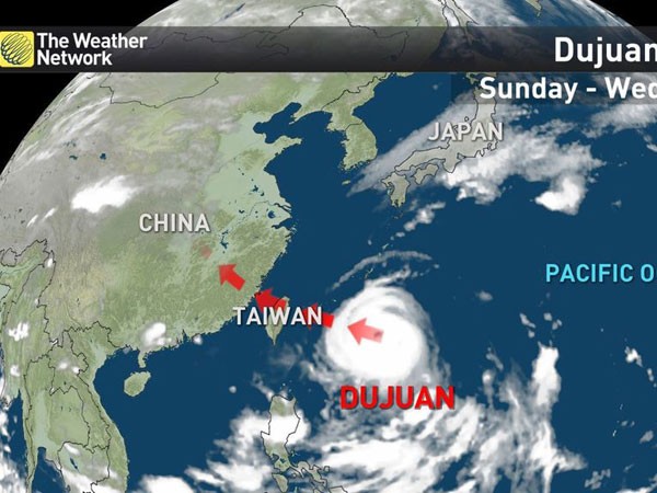 Đài Loan sơ tán hàng nghìn du khách vì bão cấp 15 ảnh 1